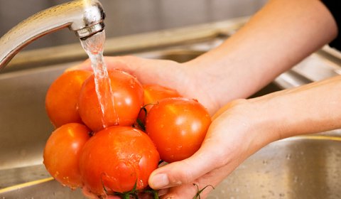 En este momento estás viendo ¿Da por sentado las muchas formas en que el agua beneficia su salud y su vida?